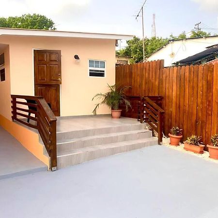 וילמסטאד Cozy 1-Bedroom Apartment Close To City Center מראה חיצוני תמונה